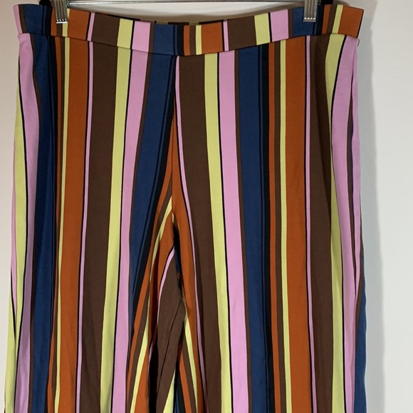 ASOS Multi-Coloured Striped Cropped Pants - Picture 2 of 8